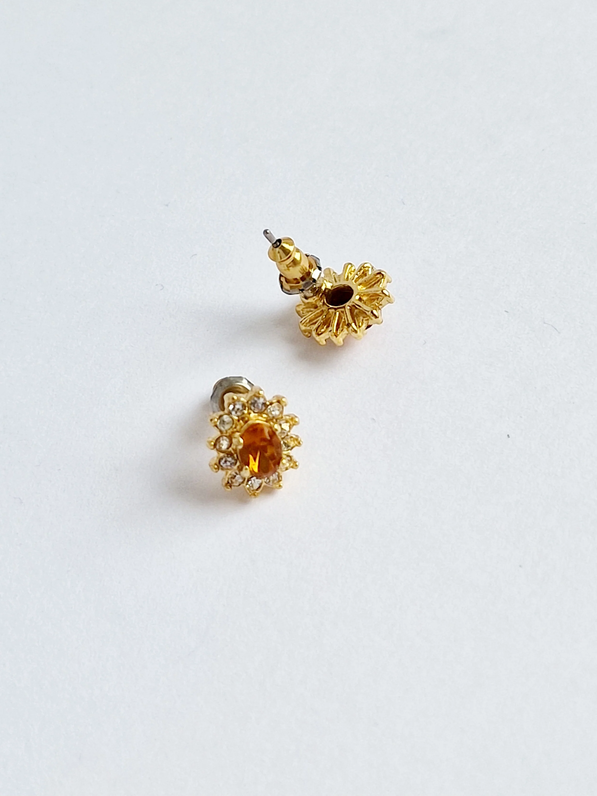 Vintage 80s Gold Plated Amber Crystal Cluster Stud Earrings and Ring Set - Image 5