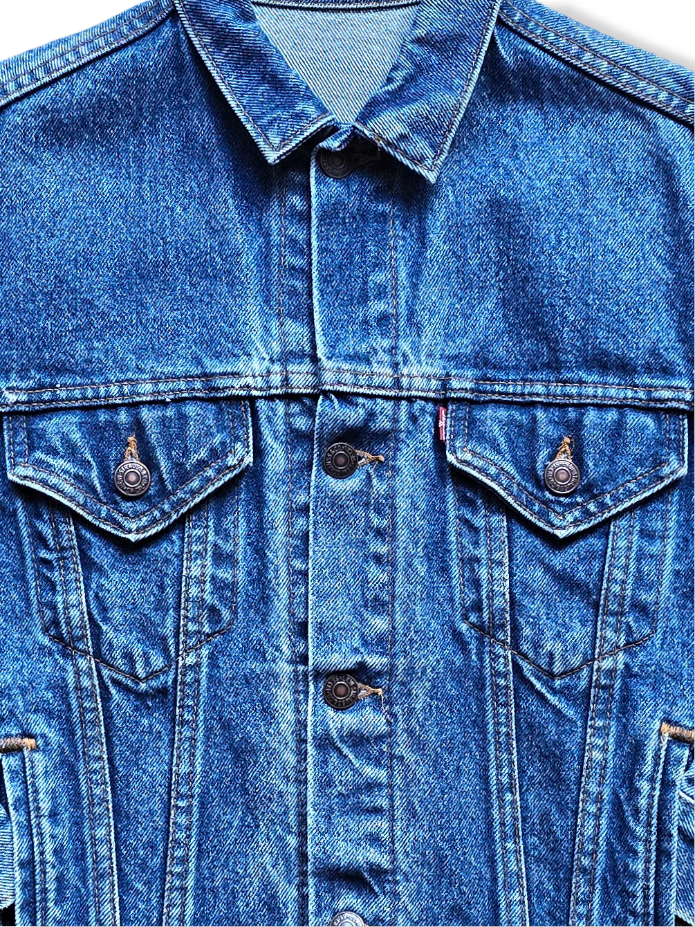 Vintage Levi's Medium Wash Denim Jacket - XS - Image 2