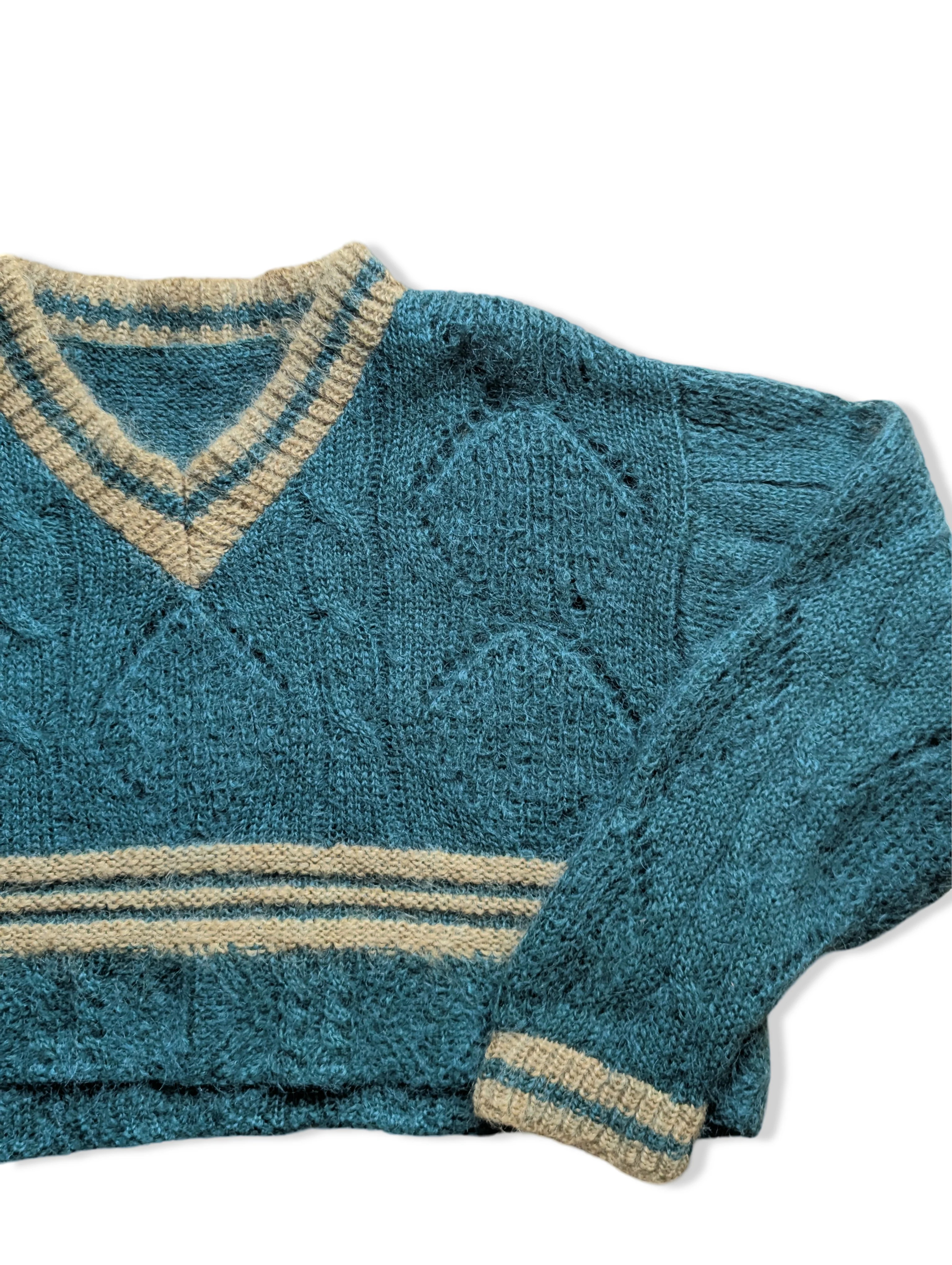Vintage Pure Wool Green V-Neck Cropped Knitted Jumper - M - Image 2