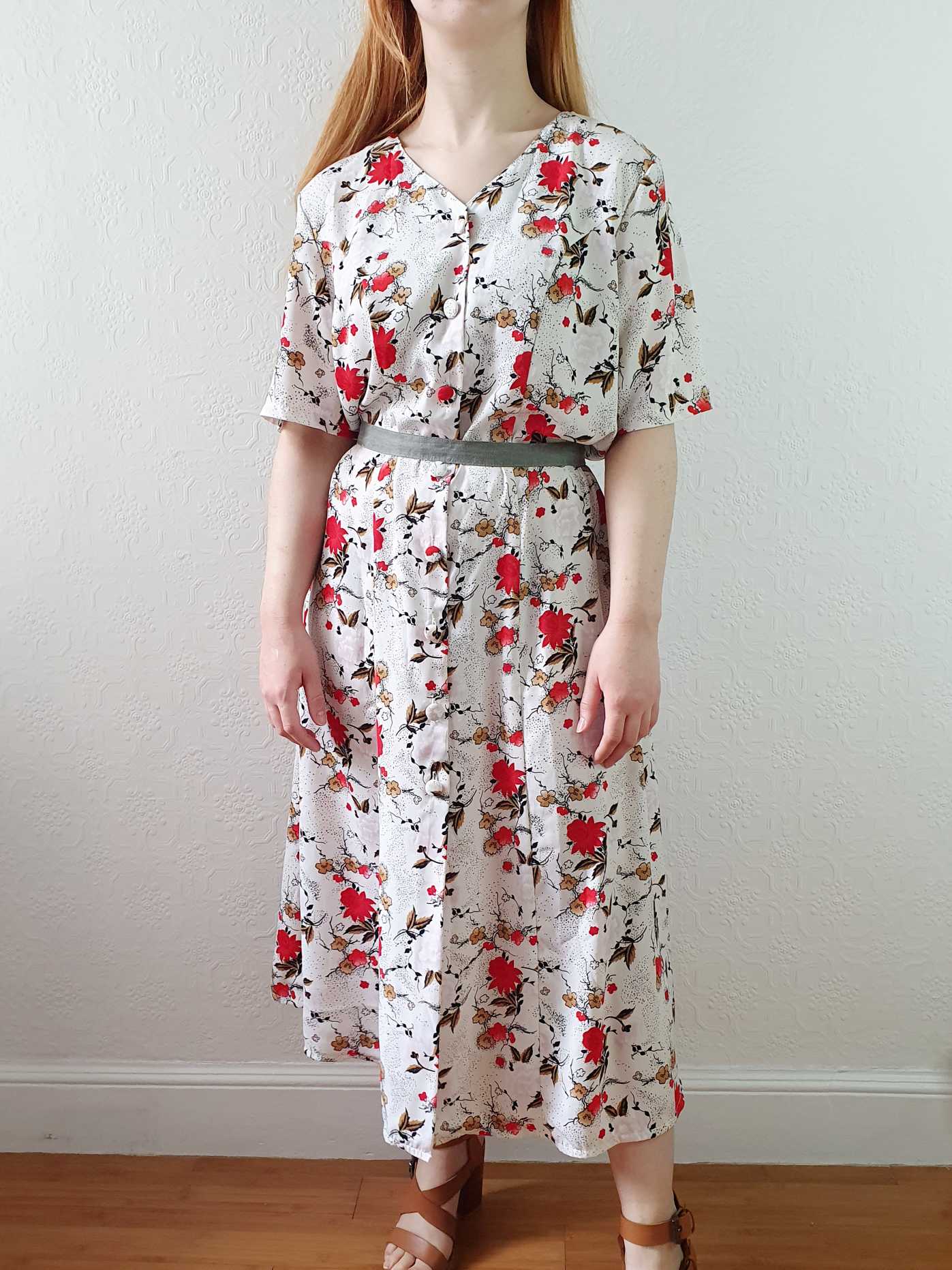 Vintage White and Red Floral Short Sleeve Dress - XL - Image 2