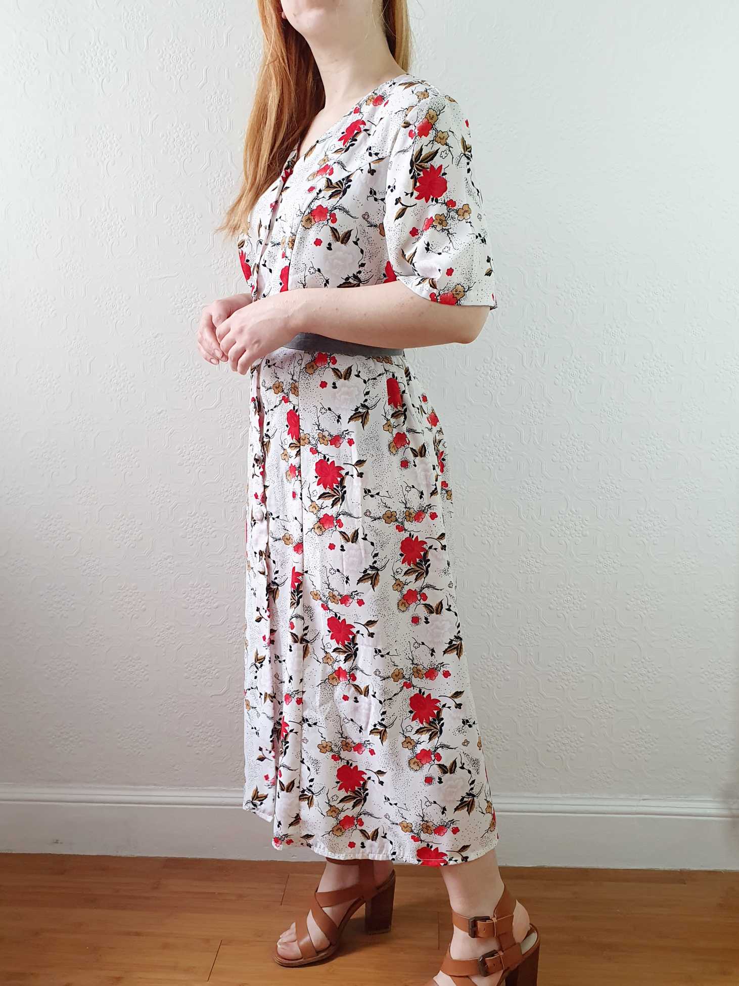 Vintage White and Red Floral Short Sleeve Dress - XL - Image 8